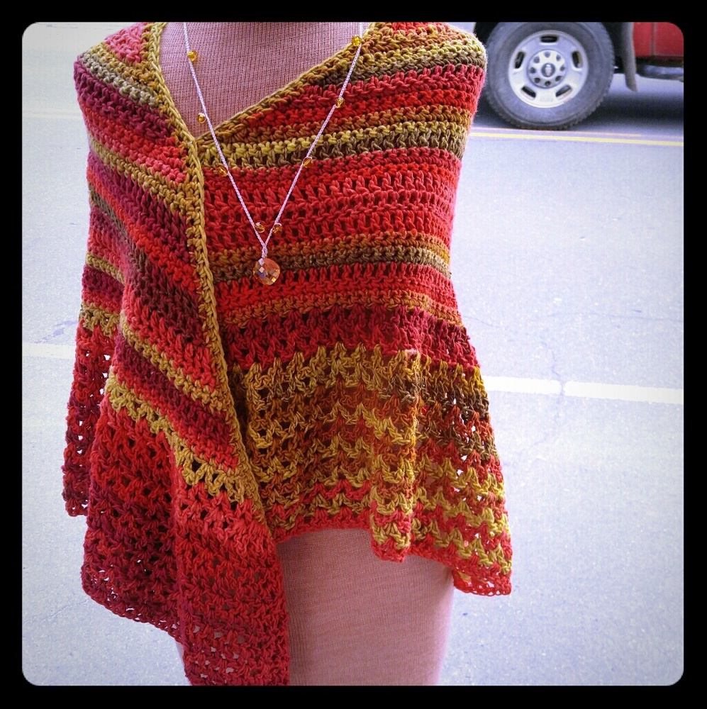 Handmade Artisan Shawl, Brandnew
